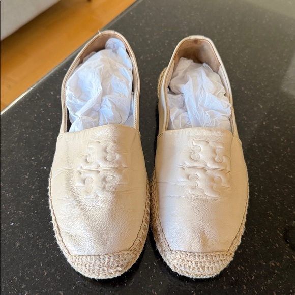 Tory Burch Neutral Beige Leather Espadrille Flats - Picture 3 of 10